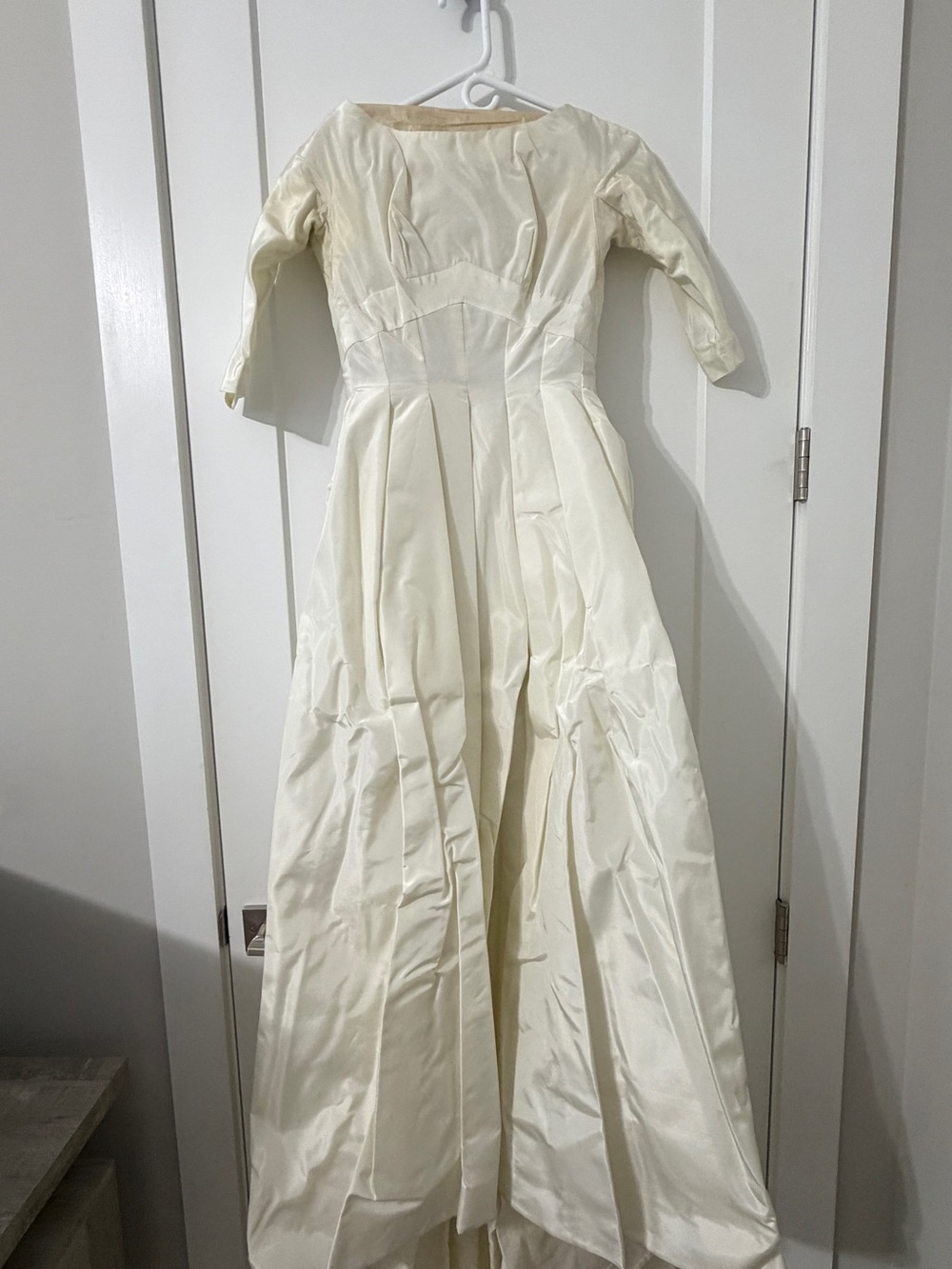 Vintage 1949 Bianchi/Bonwit Teller Silk wedding gown